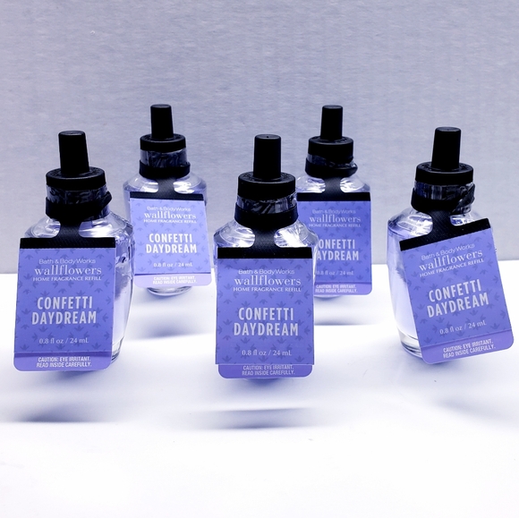 Bath & Body Works CONFETTI DAYDREAM Wallflowers Fragrance Refill, 0.8 oz(5 pack) - Picture 1 of 4